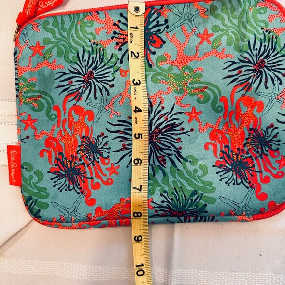 Lilly Pulitzer Tablet Ipad Case With Bag - Picture 6 of 9